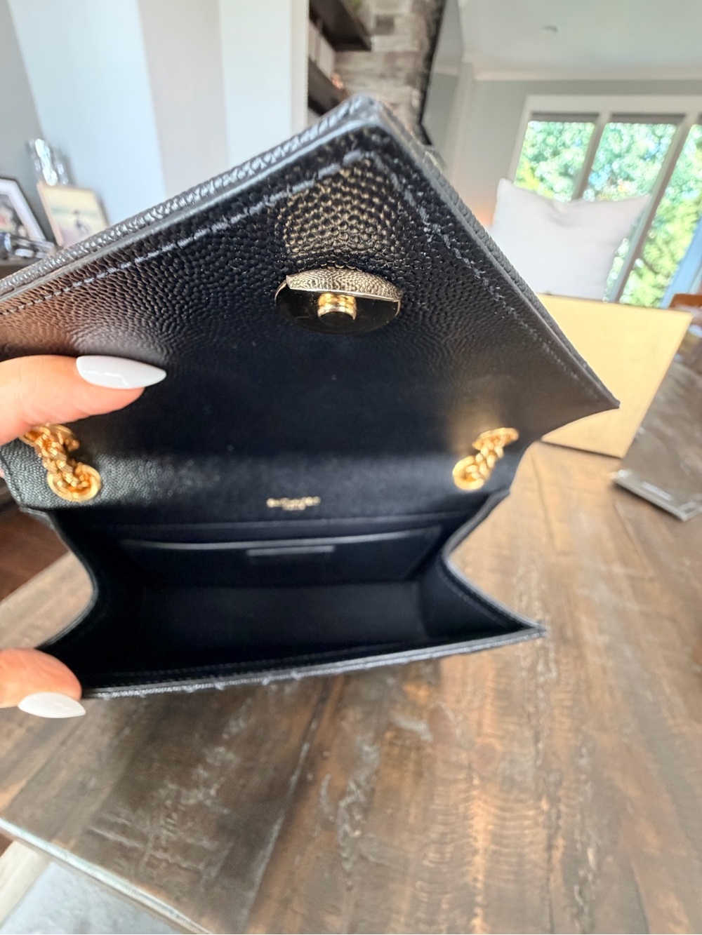 SAINT LAURENT ENVELOPE BAG MEDIUM 
IN QUILTED GRAIN DE POUDRE EMBOSSED LEATHER - Picture 8 of 16